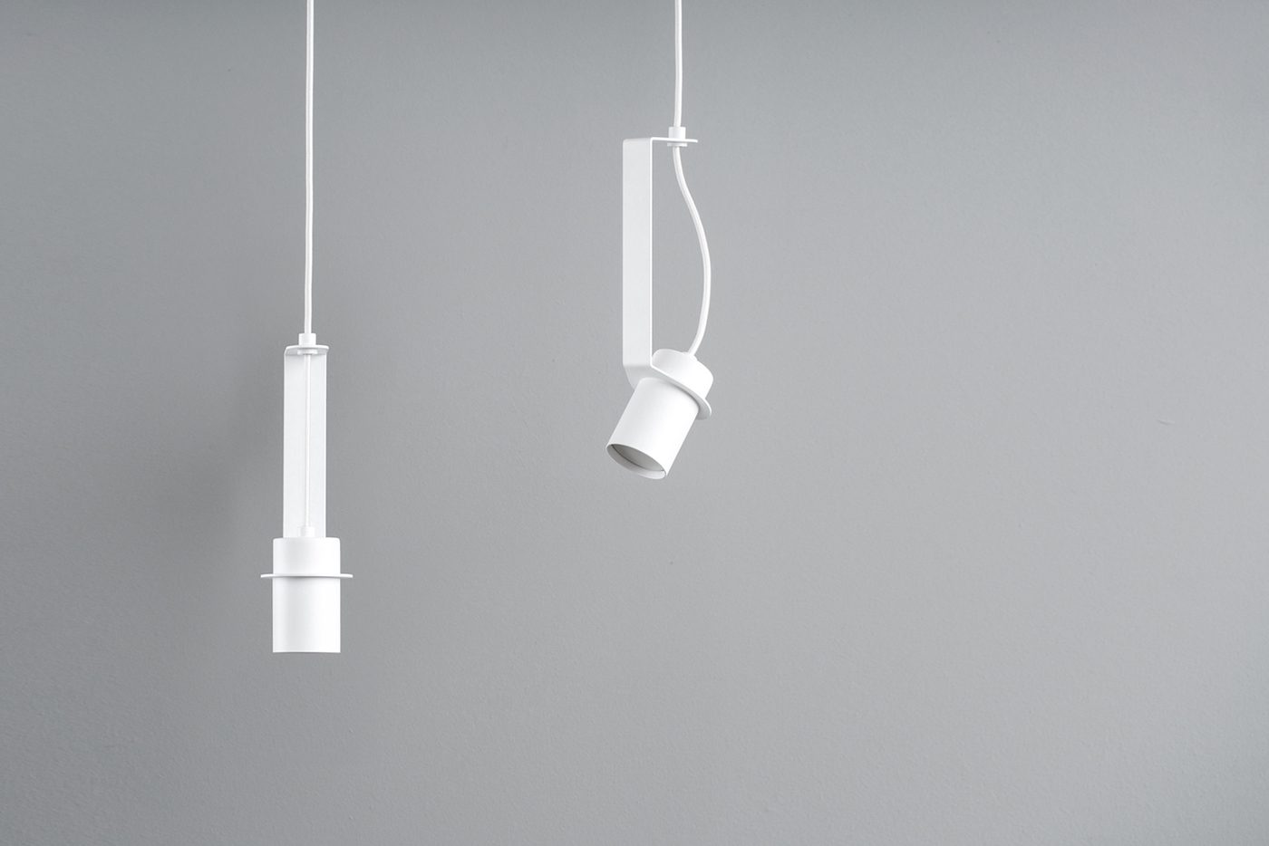 lamps and lanterns，Industrial wind，Minimalist，a chandelier，Solid color，