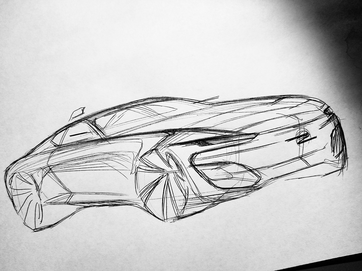 【手绘】一大波漂亮的汽车手绘稿来袭