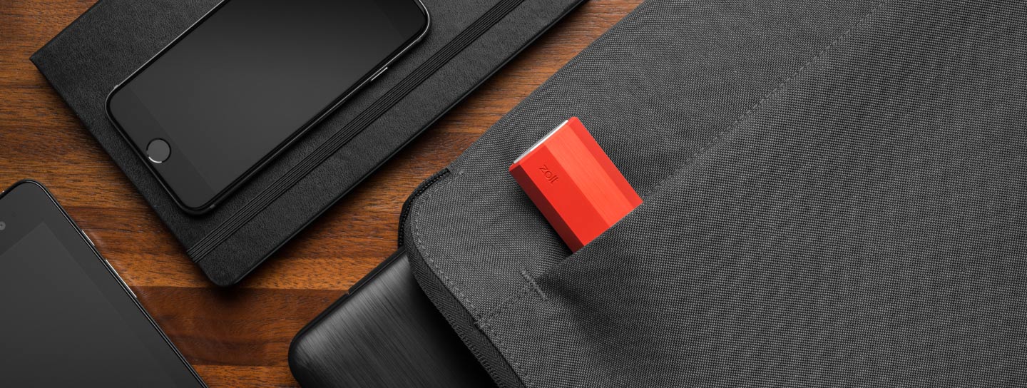 Charger，zolt，to work in an office，product design，geometry，Minimalist design ，