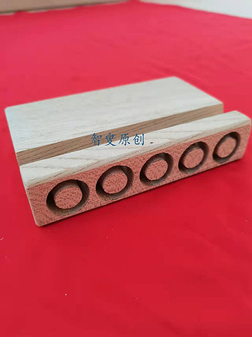 Original Design of Wooden Mobile Phone Amplifier，