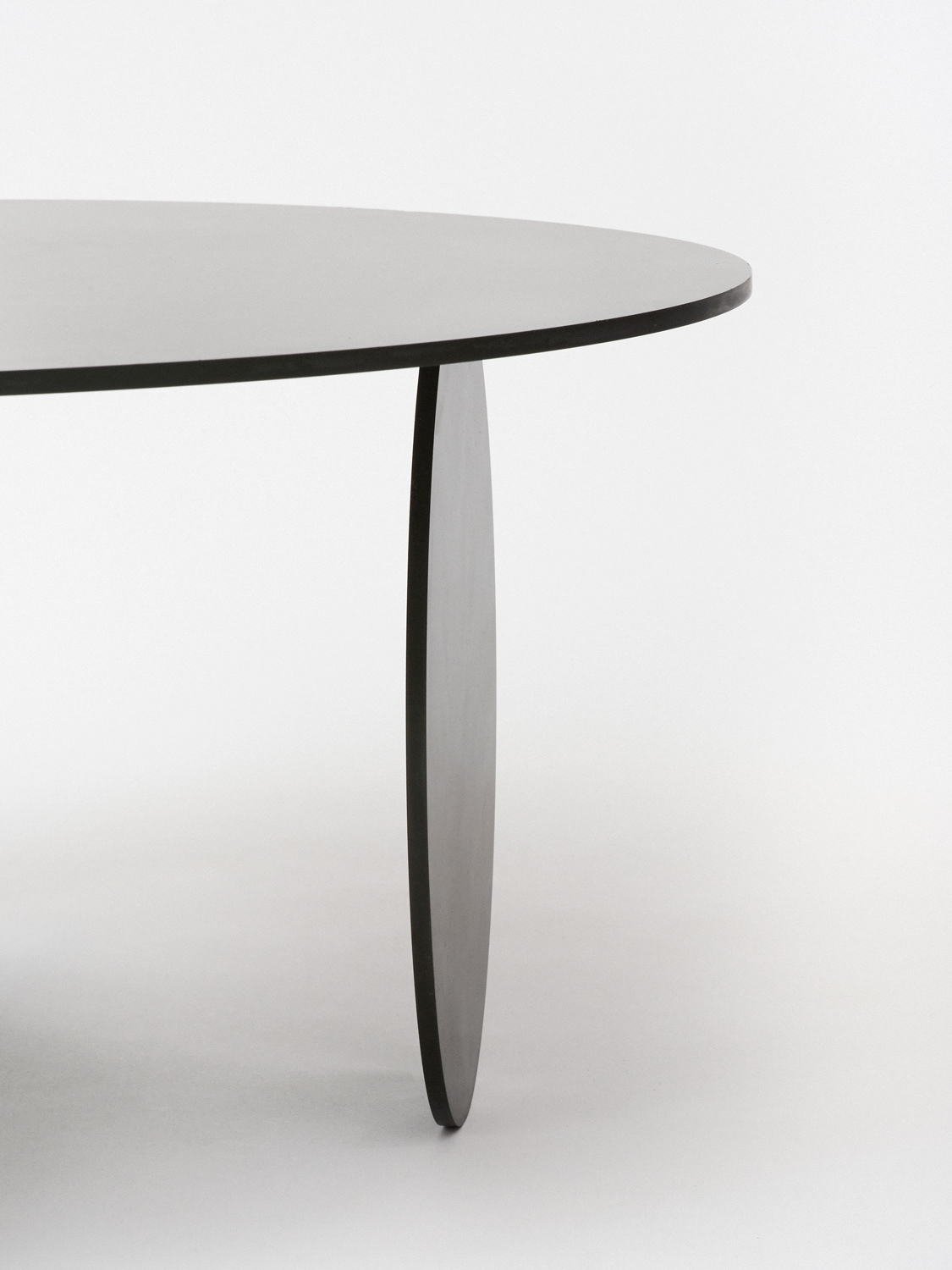 green，Coffee table，Minimalist，Ellipsis，Anodic alumina，geometry，