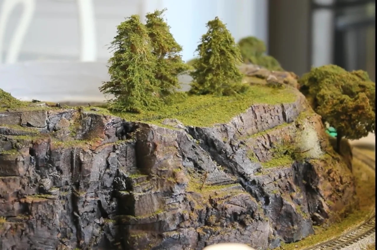 Side table，ornament，train，Hidden，