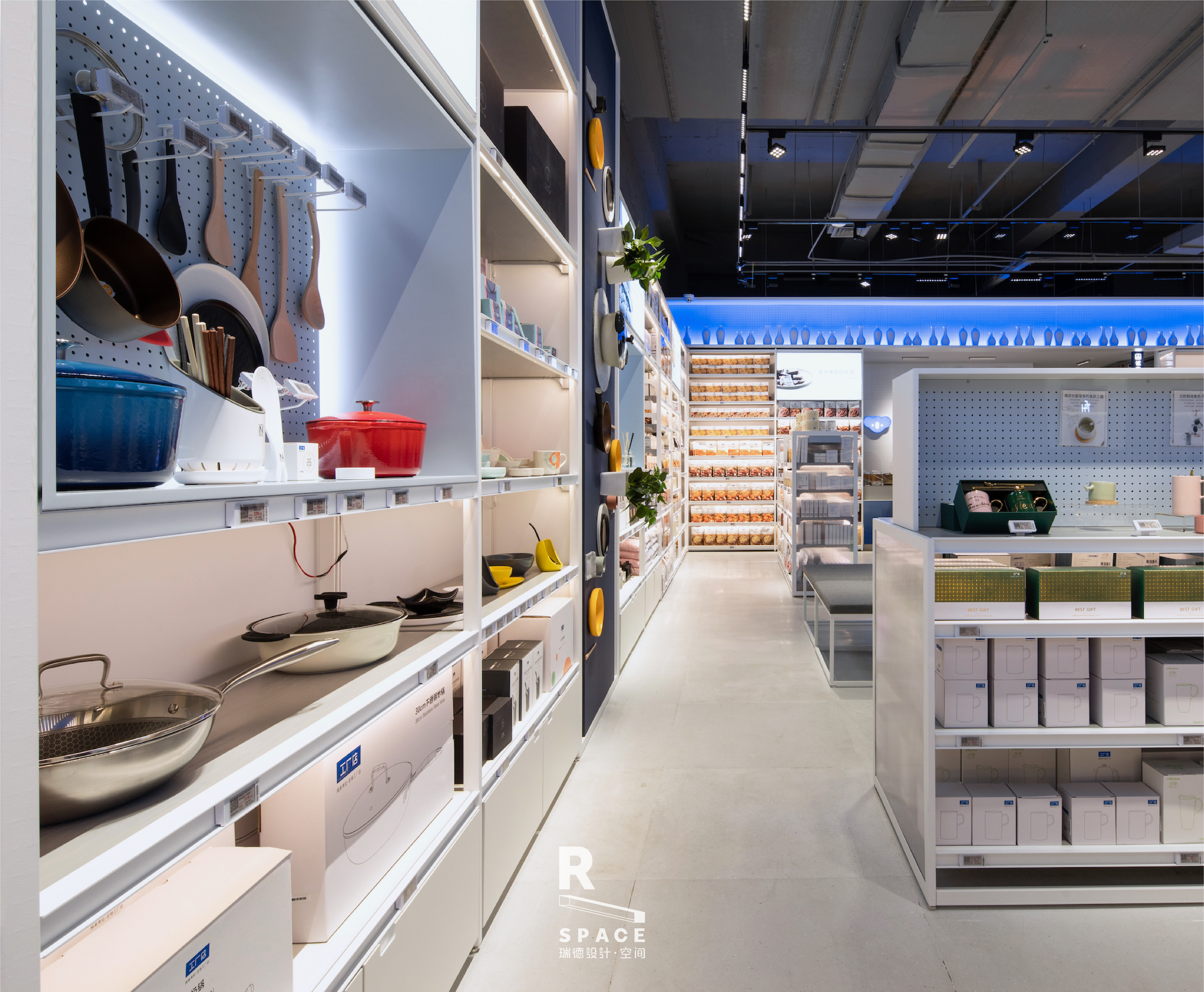 Red design，space design ，Retail terminal，Koala，Si design，Brand visual refinement，internet，New retail，