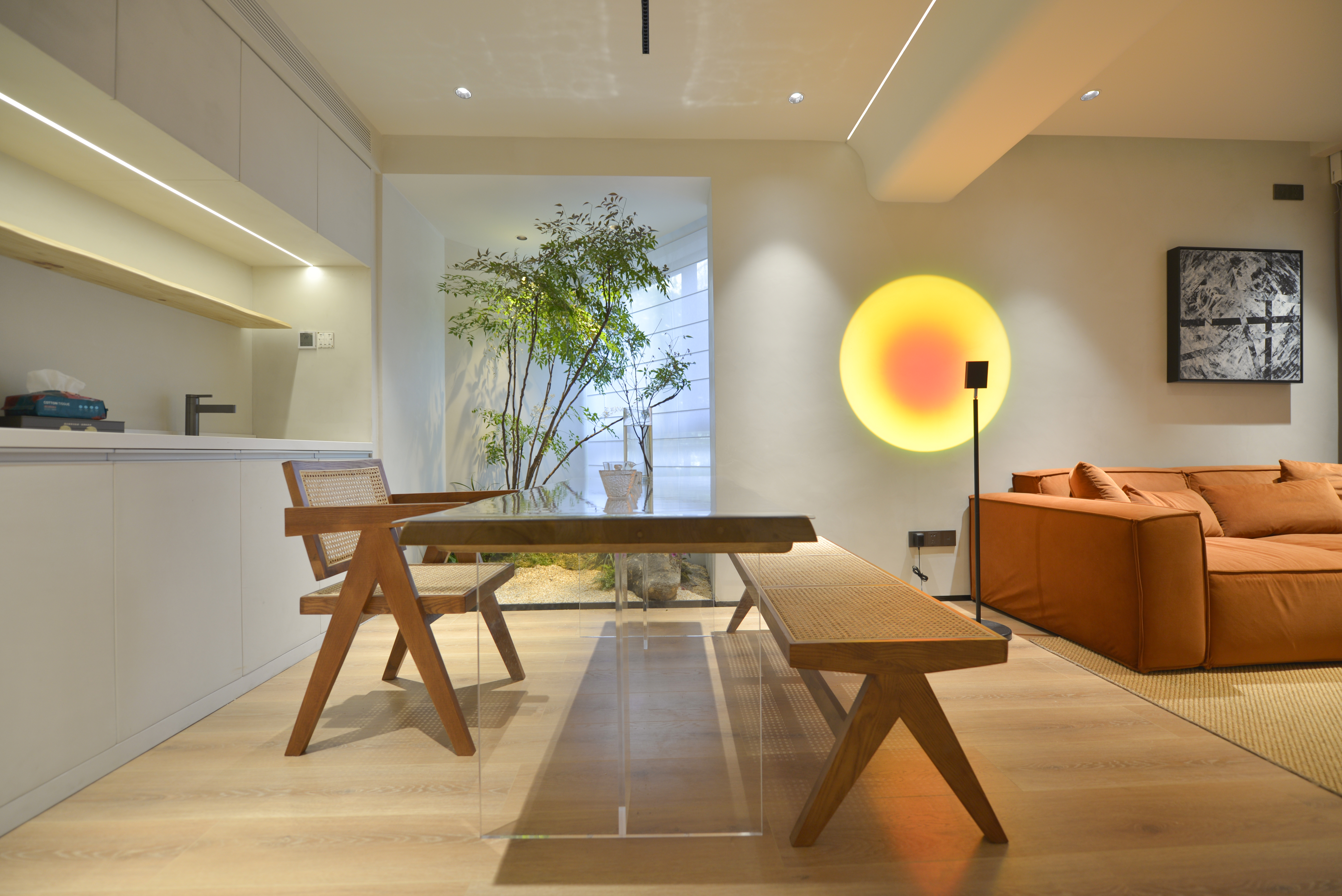 Modern; Living room, dining room; Landscape;，