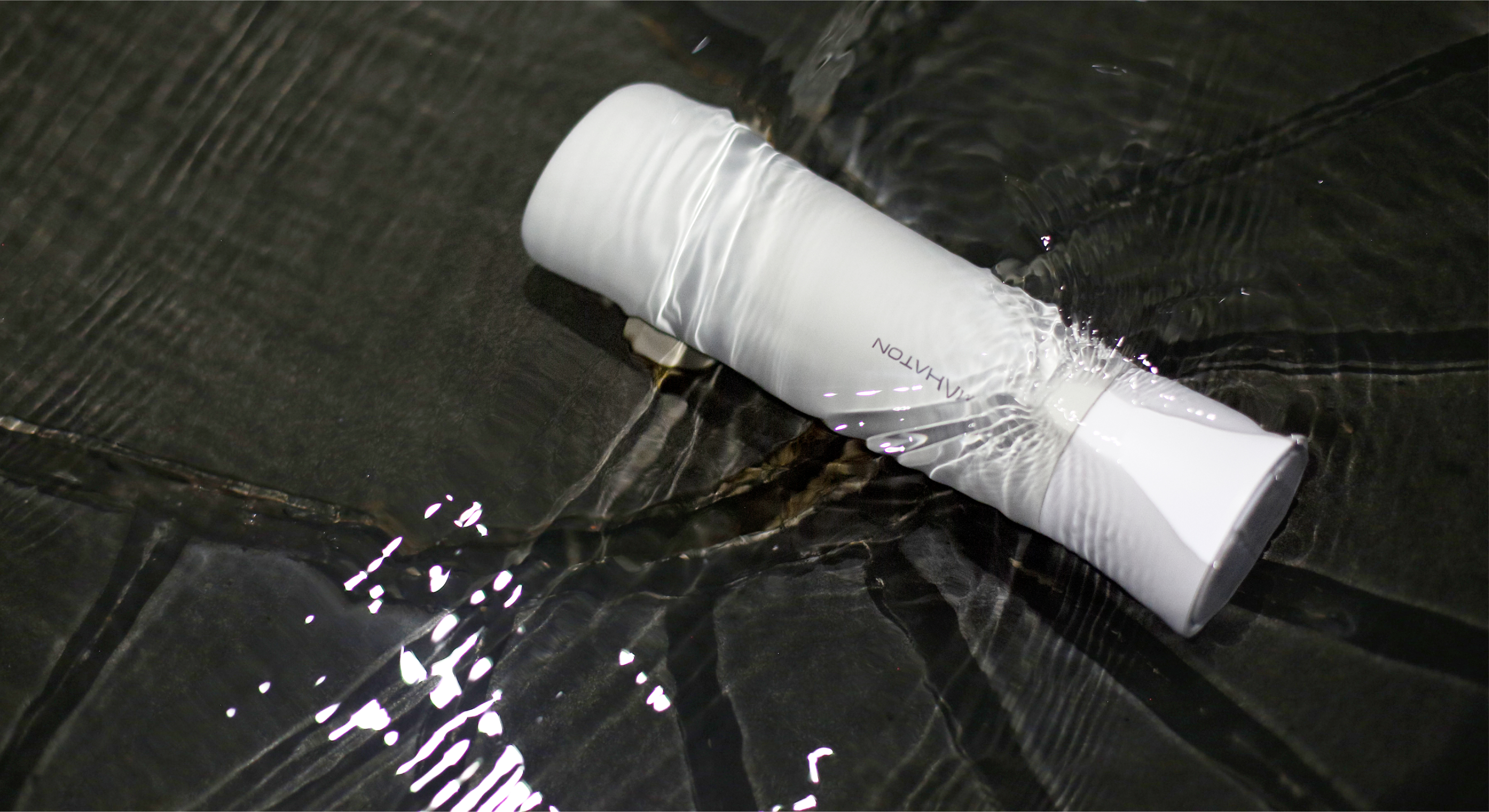 industrial design，product design，Water cup，Self cleaning，Wireless charging，security，science and technology，fashion，