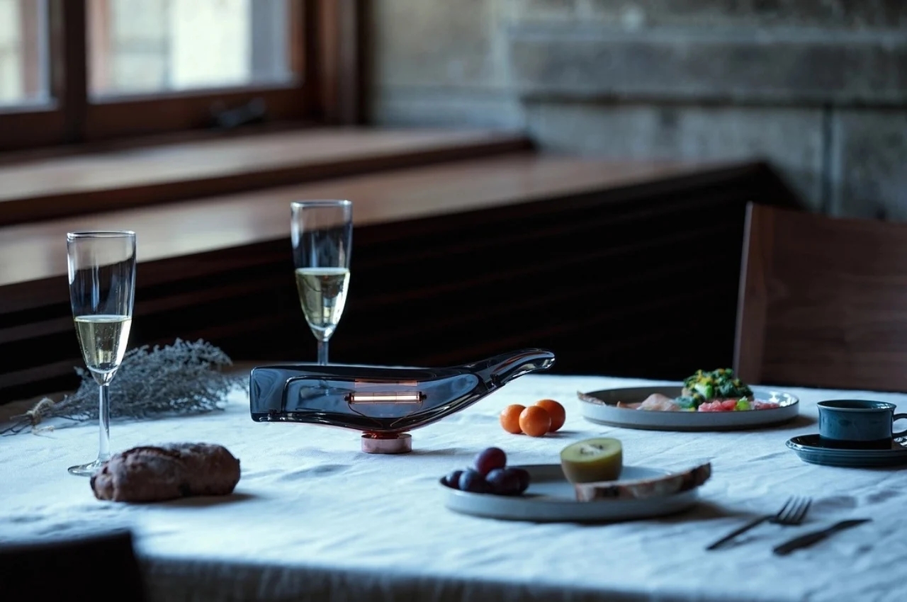 lamps and lanterns，Ambientec，Sperm whale，Wireless charging，