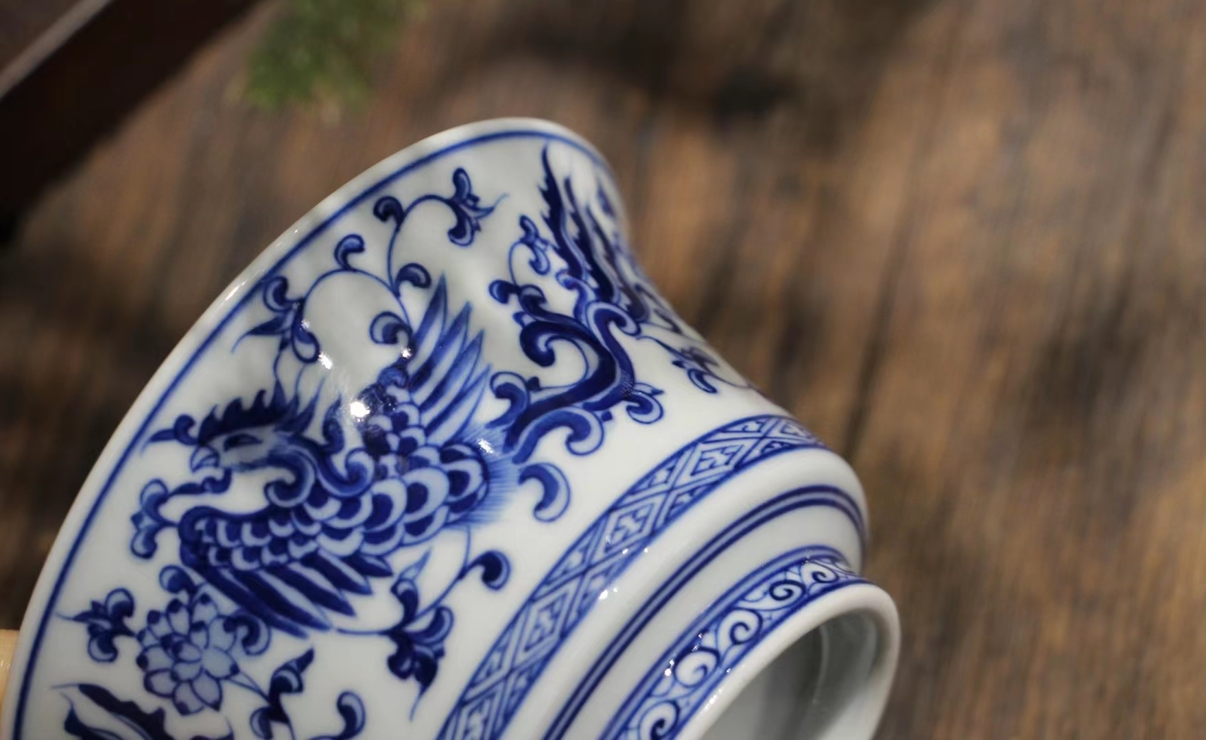 blue and white porcelain，