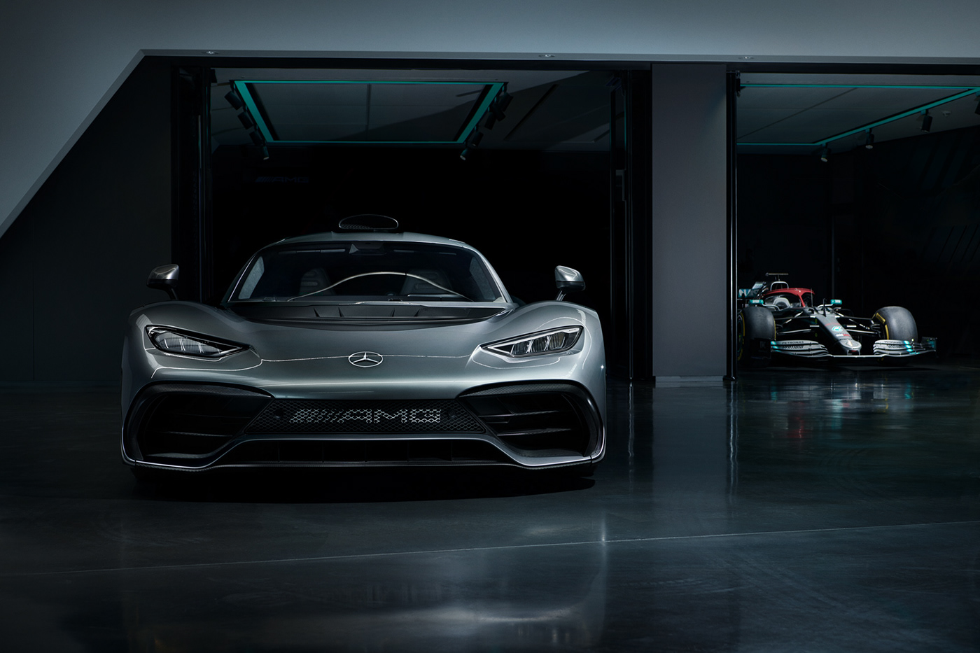 automobile，racing，vehicle，campaign，advertising，