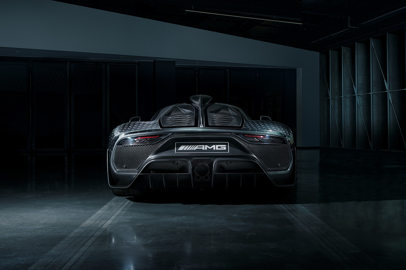 automobile，racing，vehicle，campaign，advertising，