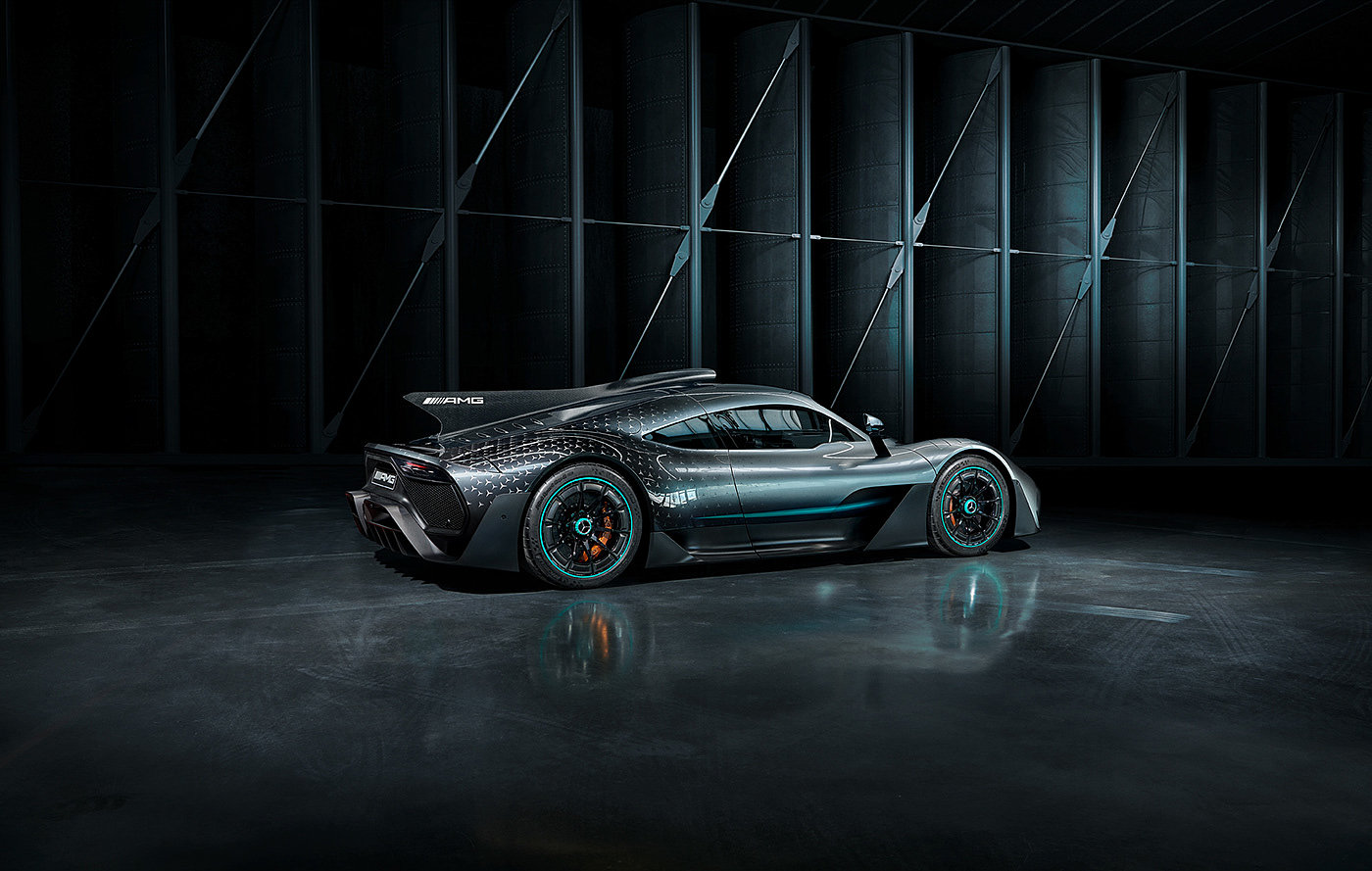 automobile，racing，vehicle，campaign，advertising，