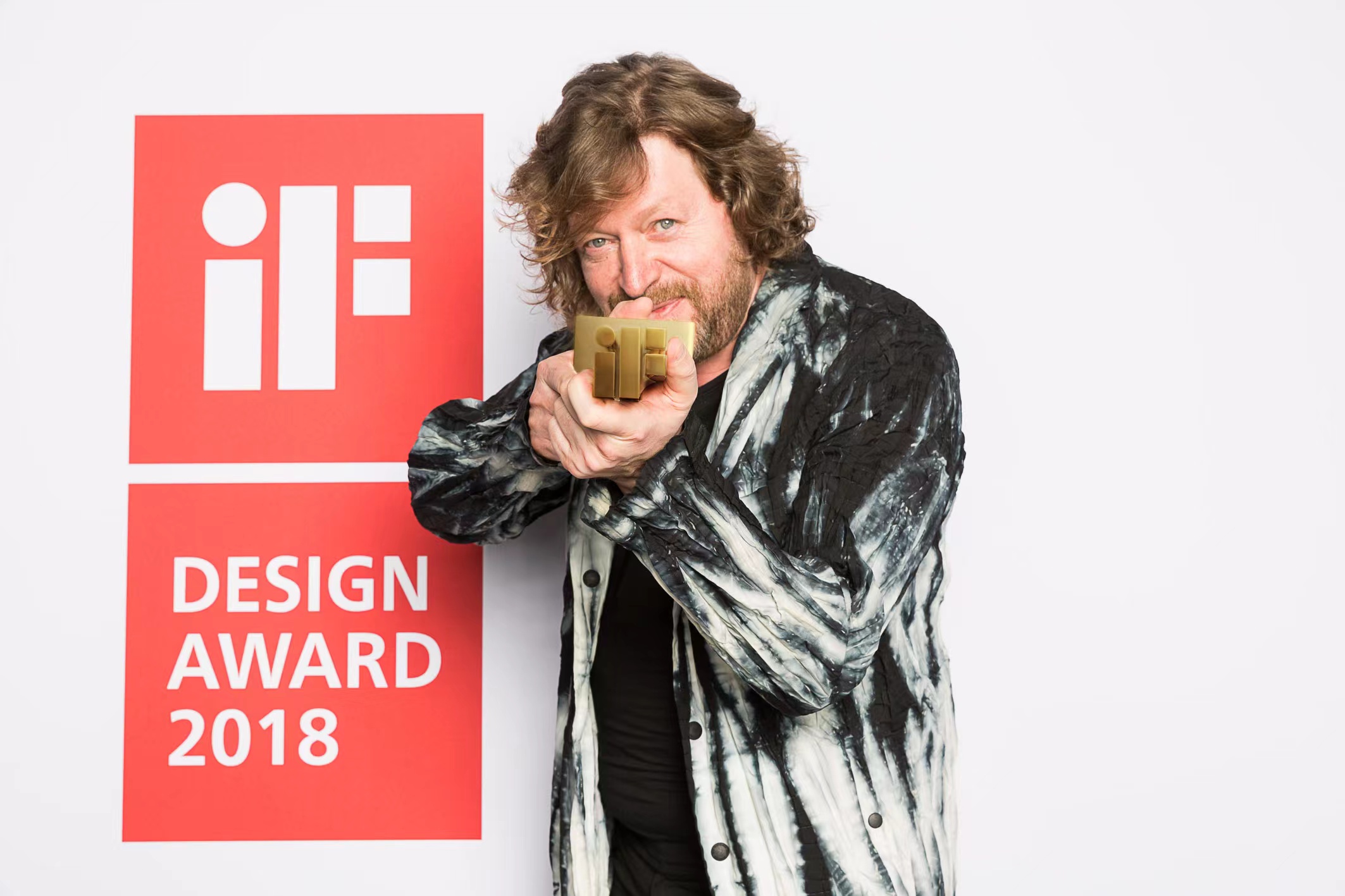 2022 Milan Furniture Fair，Milan Design Week ，The 60th Milan Furniture Fair，Watch the exhibition online，Milan Show Live Online，Milan, Italy，