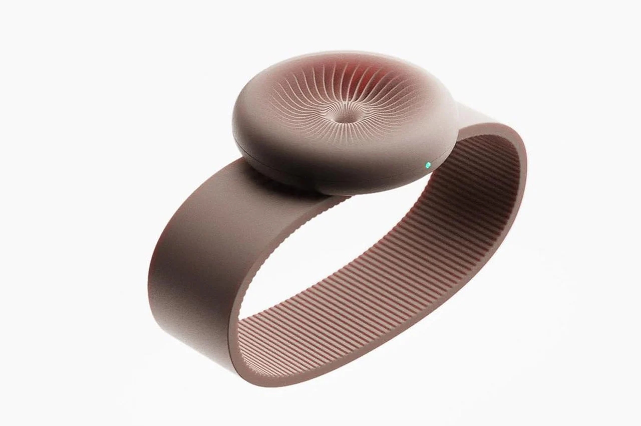 Momentum，Wrist watch，watch，