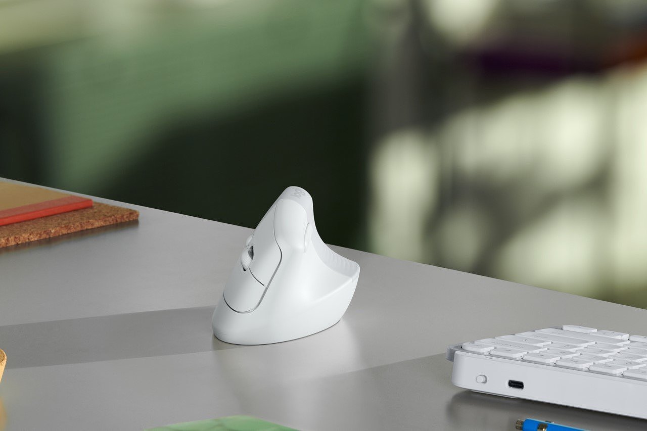 product design，logitech，Logitech，LIFT VERTICAL，Ergonomic mouse，