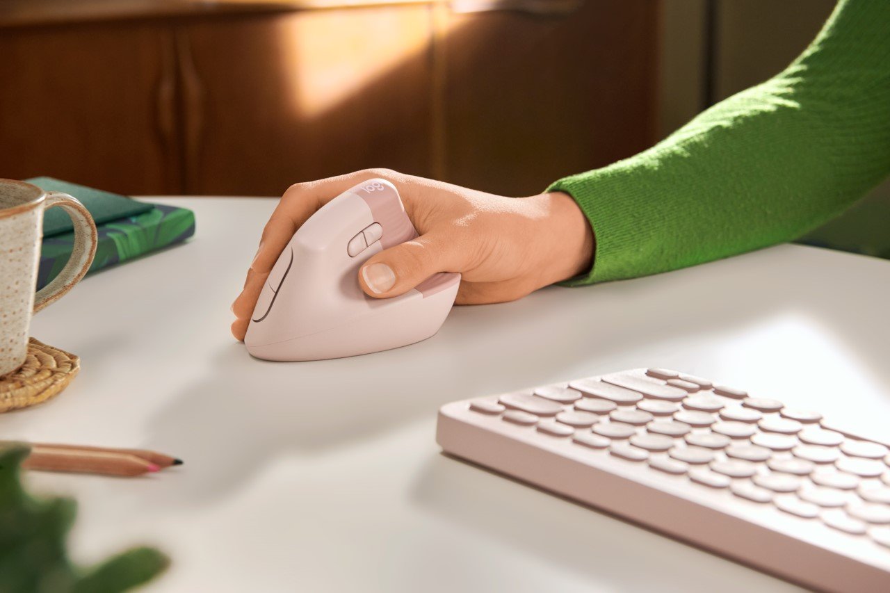product design，logitech，Logitech，LIFT VERTICAL，Ergonomic mouse，