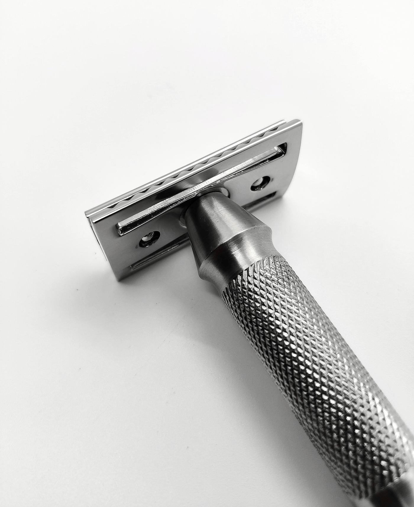 industrial design，product design，razor，Safe，Double-sided，