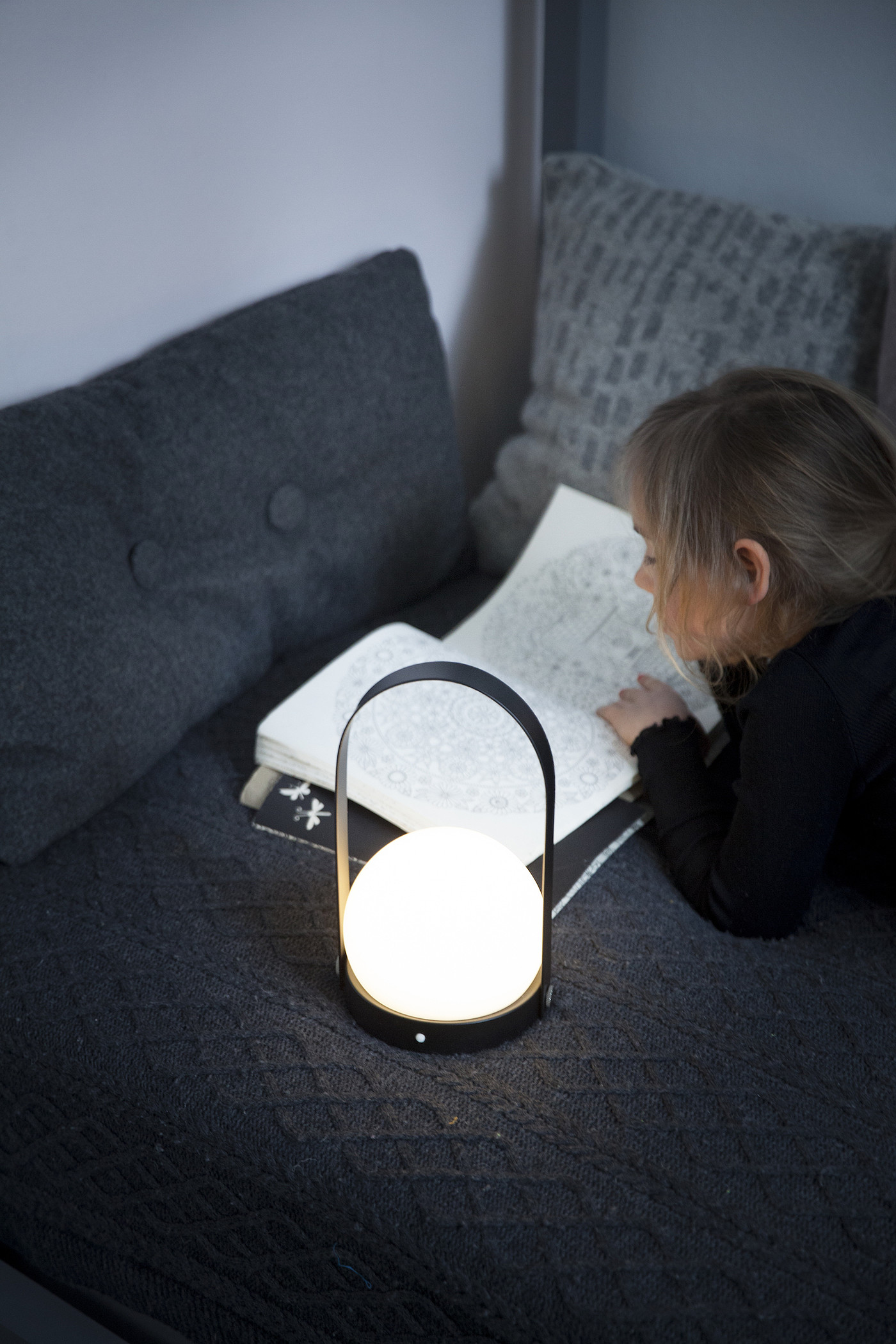 LED lamp，Carrie，Removable handle，