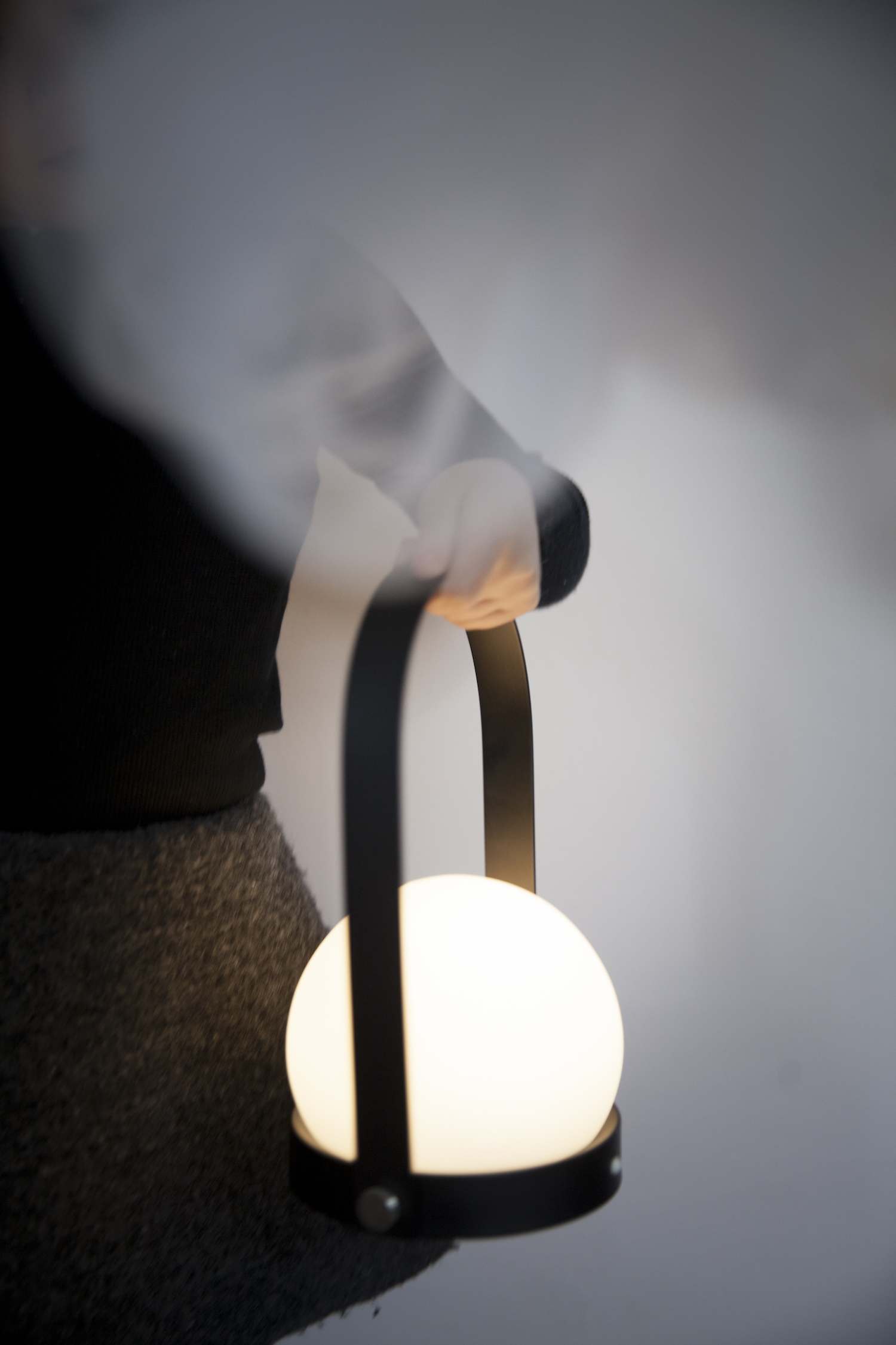 LED lamp，Carrie，Removable handle，