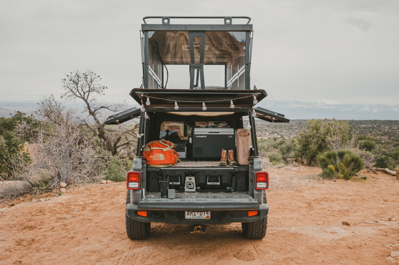 automobile，camping，Cool，Outdoor off-road vehicle，Campervan，