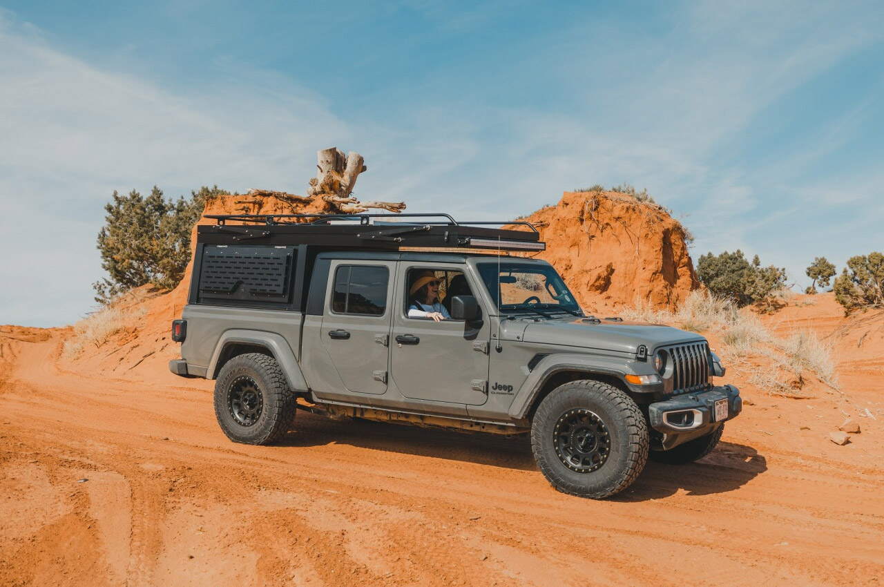 automobile，camping，Cool，Outdoor off-road vehicle，Campervan，