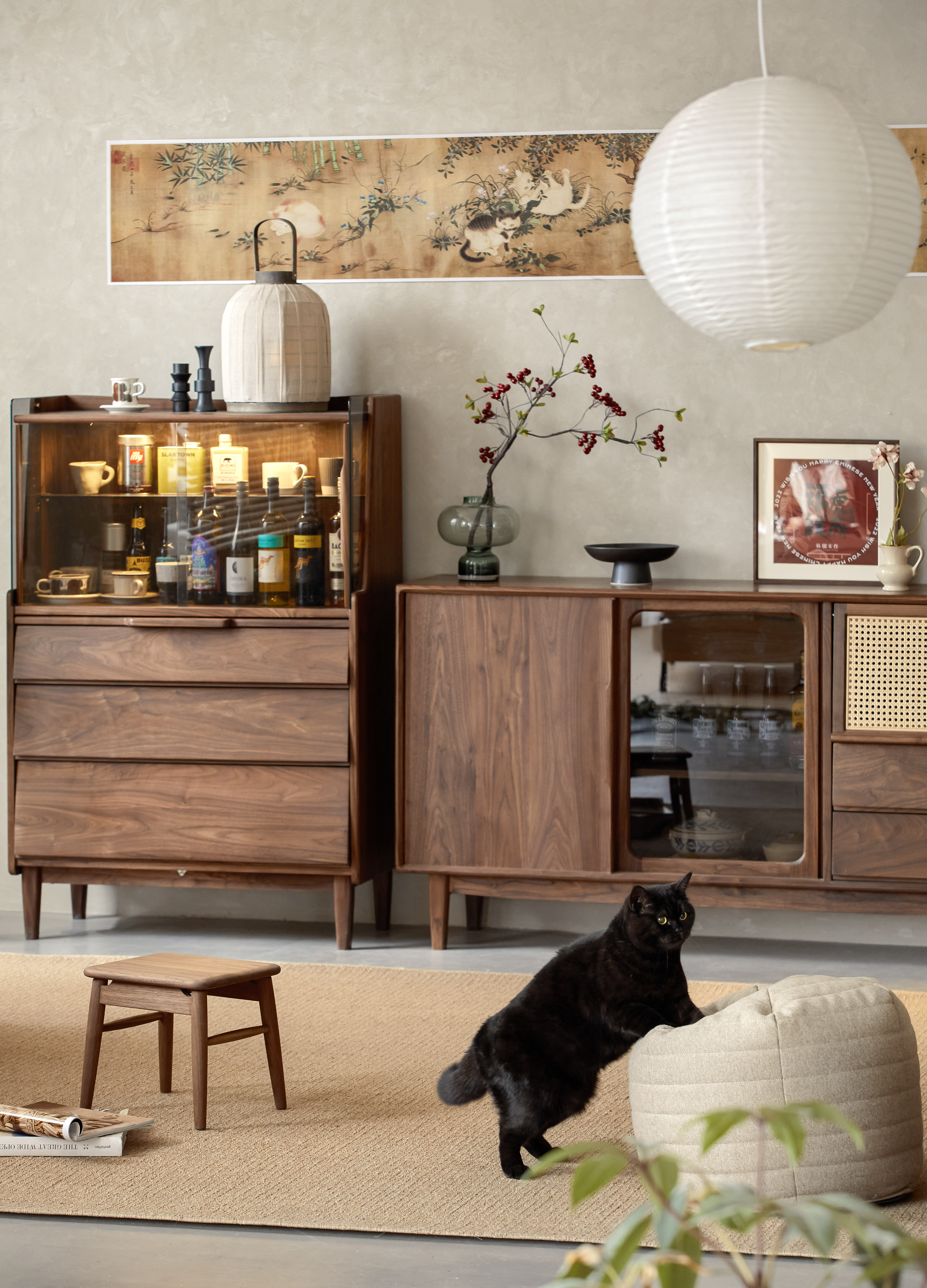 Furniture designer Ren Mengying，