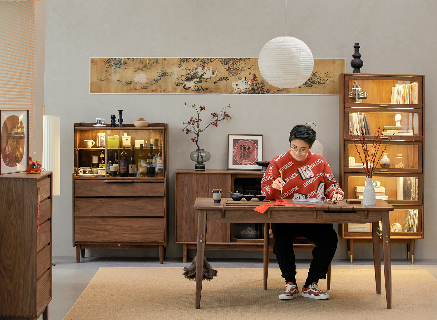 Furniture designer Ren Mengying，