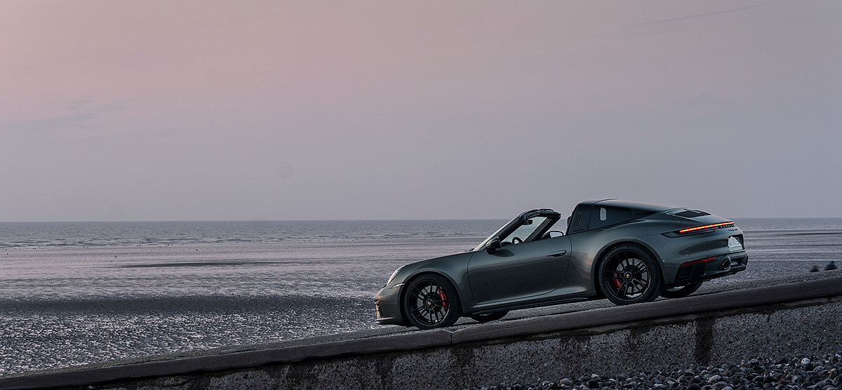 automobile，vehicle，Porsche 992 TARGA GTS，porsche，