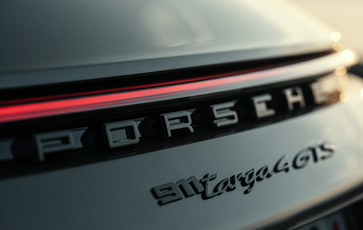 automobile，vehicle，Porsche 992 TARGA GTS，porsche，