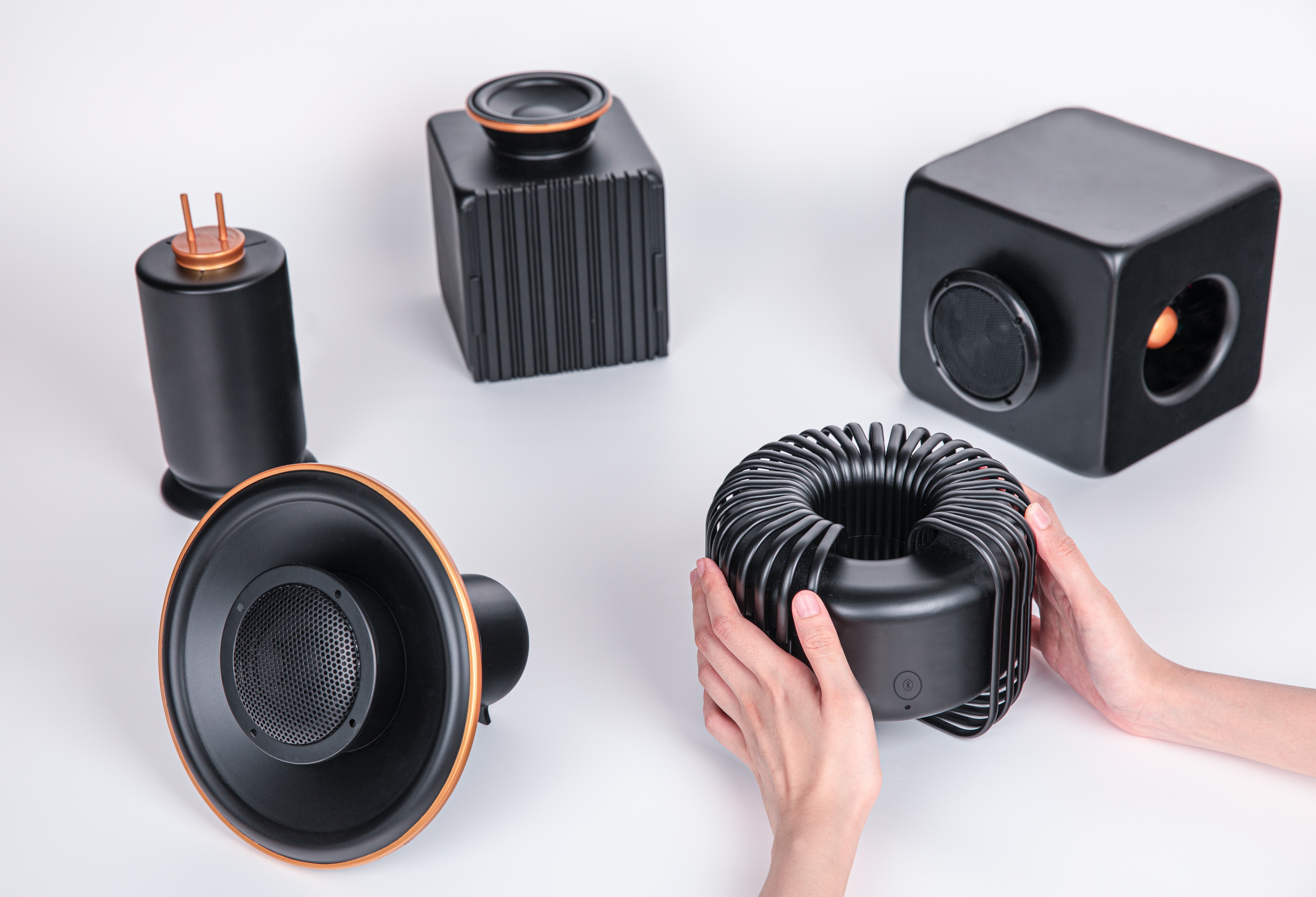 product design，loudspeaker box，sound，deconstruction，industrial design，