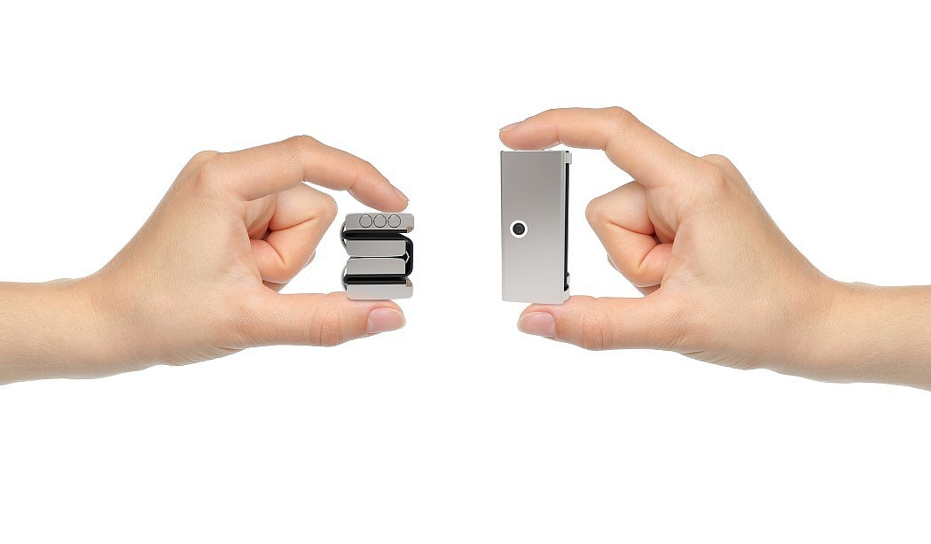 mobile phone，fold，Portable，small-scale，move，