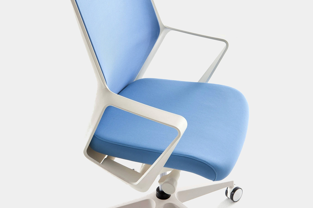 chair，conceptual design，Swivel chair，Ergonomics，Concept office chair，FLO concept seat，