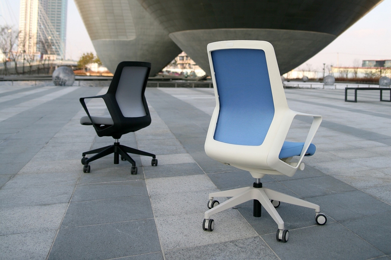 chair，conceptual design，Swivel chair，Ergonomics，Concept office chair，FLO concept seat，