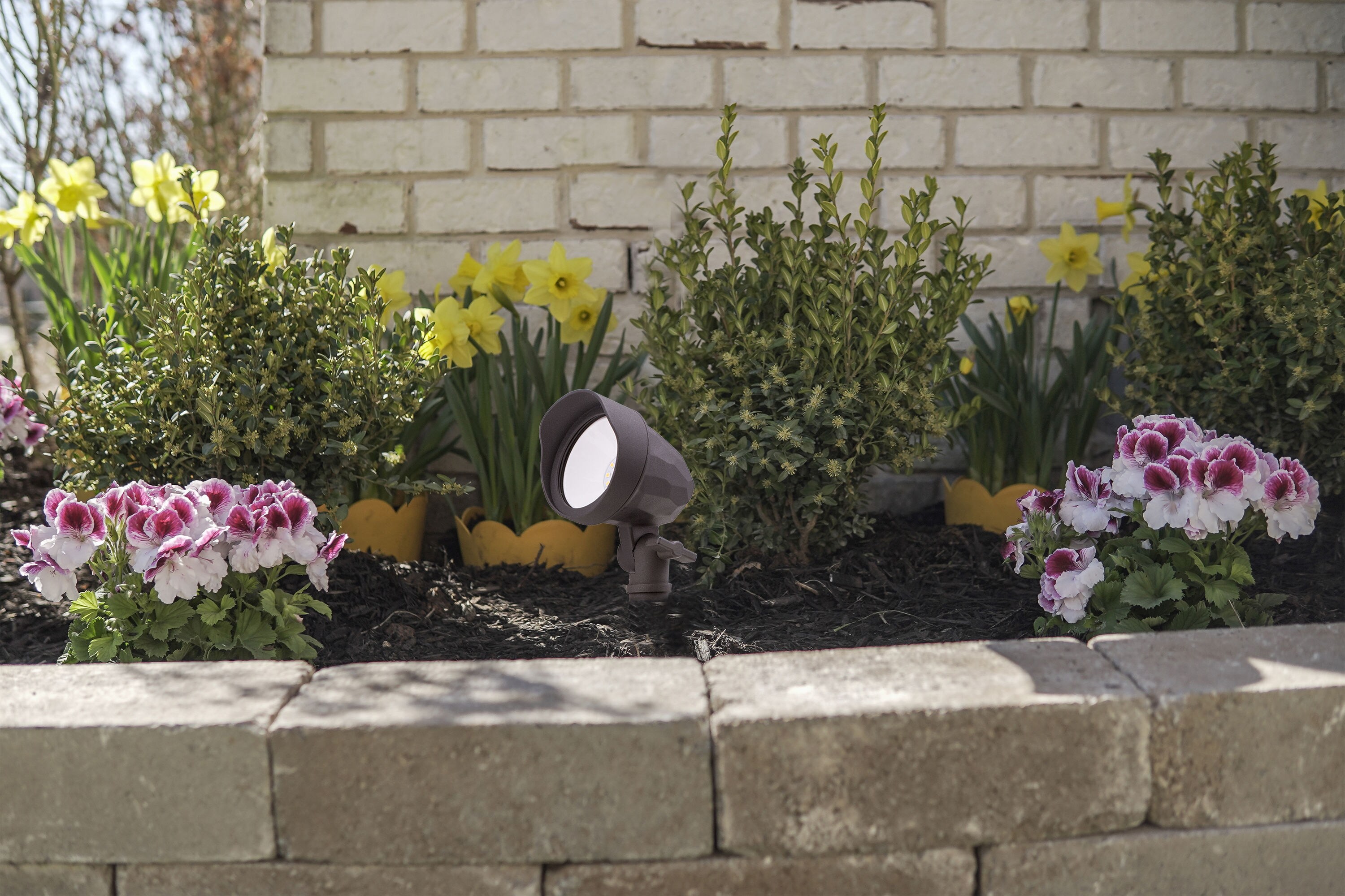 lamps and lanterns，