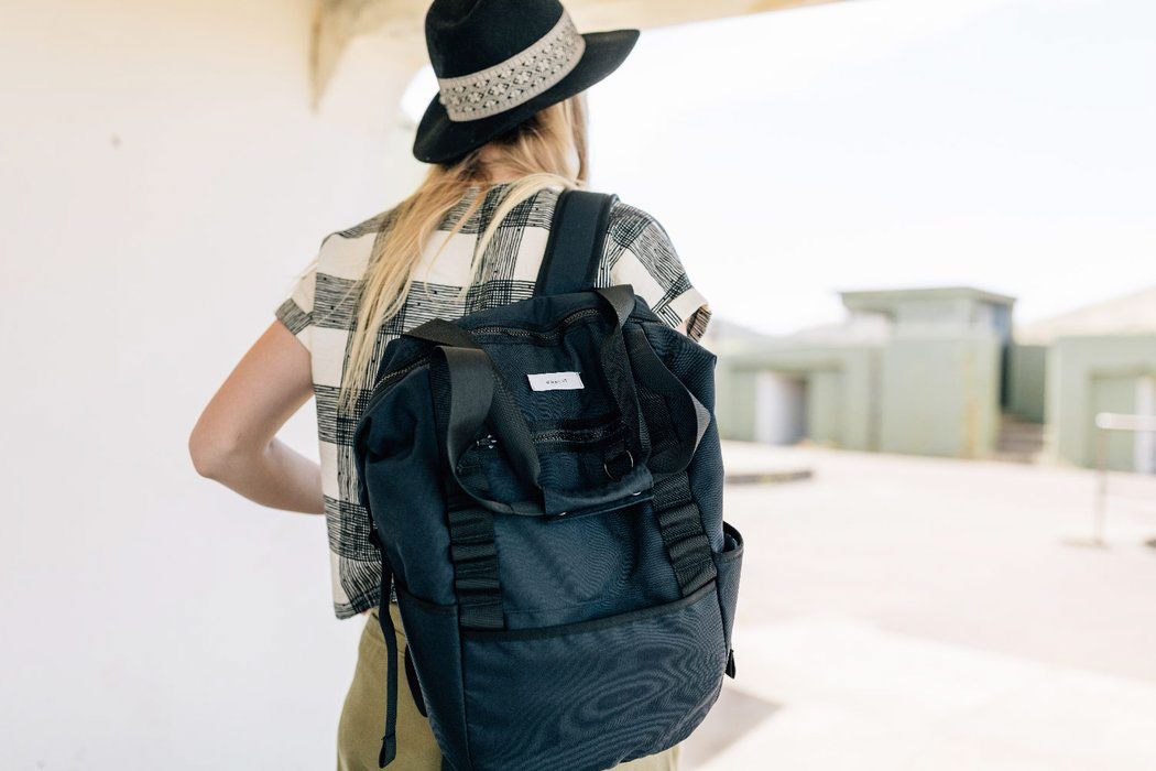 latest fashion，knapsack，Hand drawn，MNMLST.Unisex，