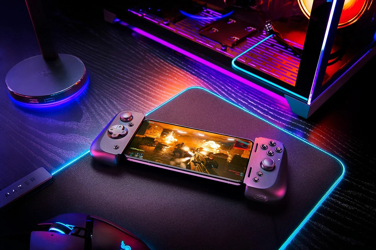 Game handle，RAZER KISHI V2，ANDROID mobile phone，