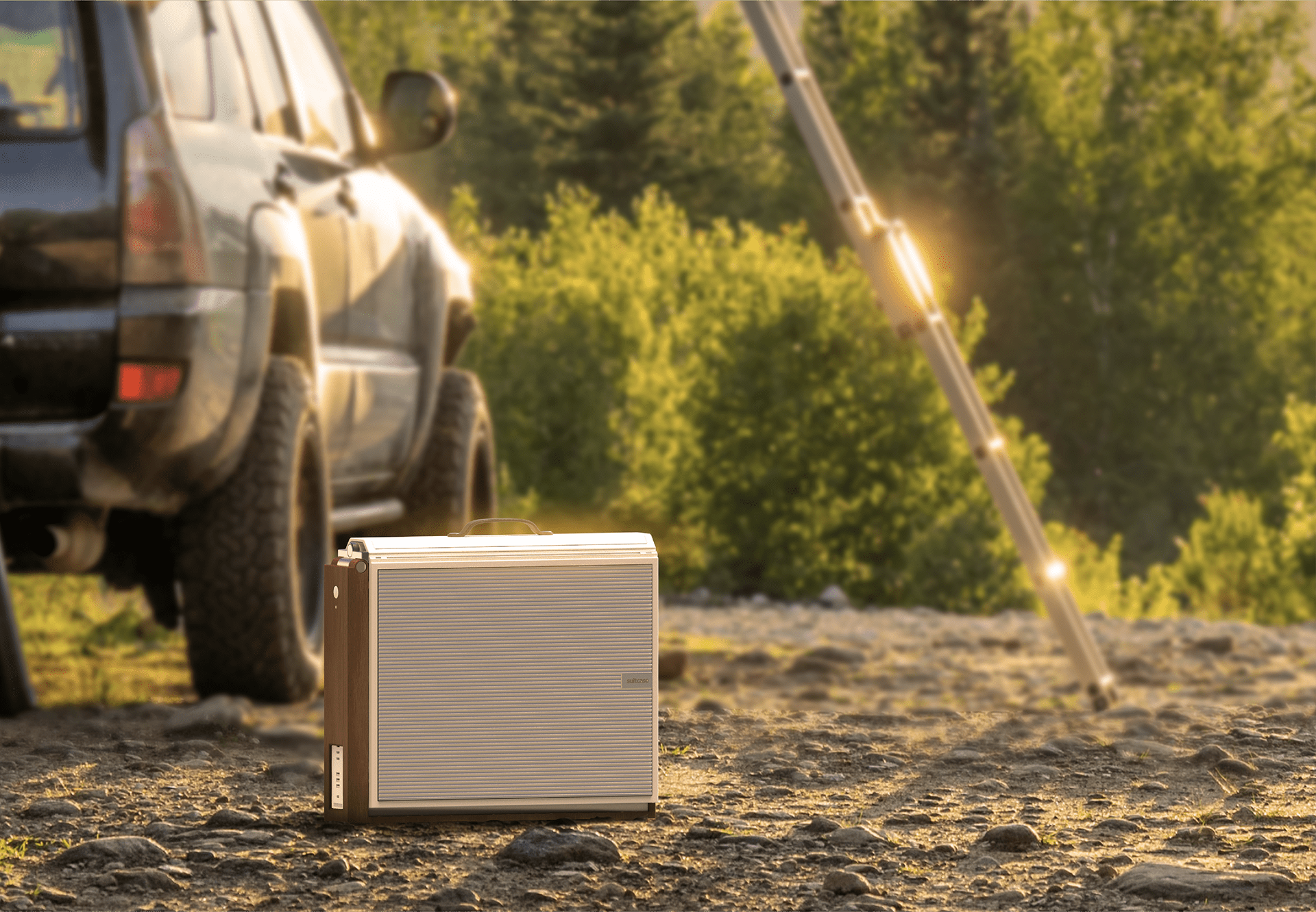 camping，television，outdoors，industrial design，product design，travel，