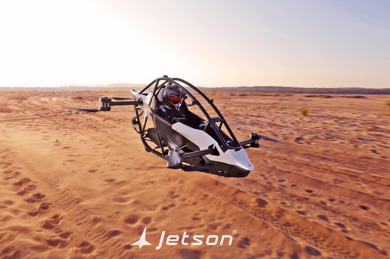 Flying car，vehicle，science fiction，science and technology，
