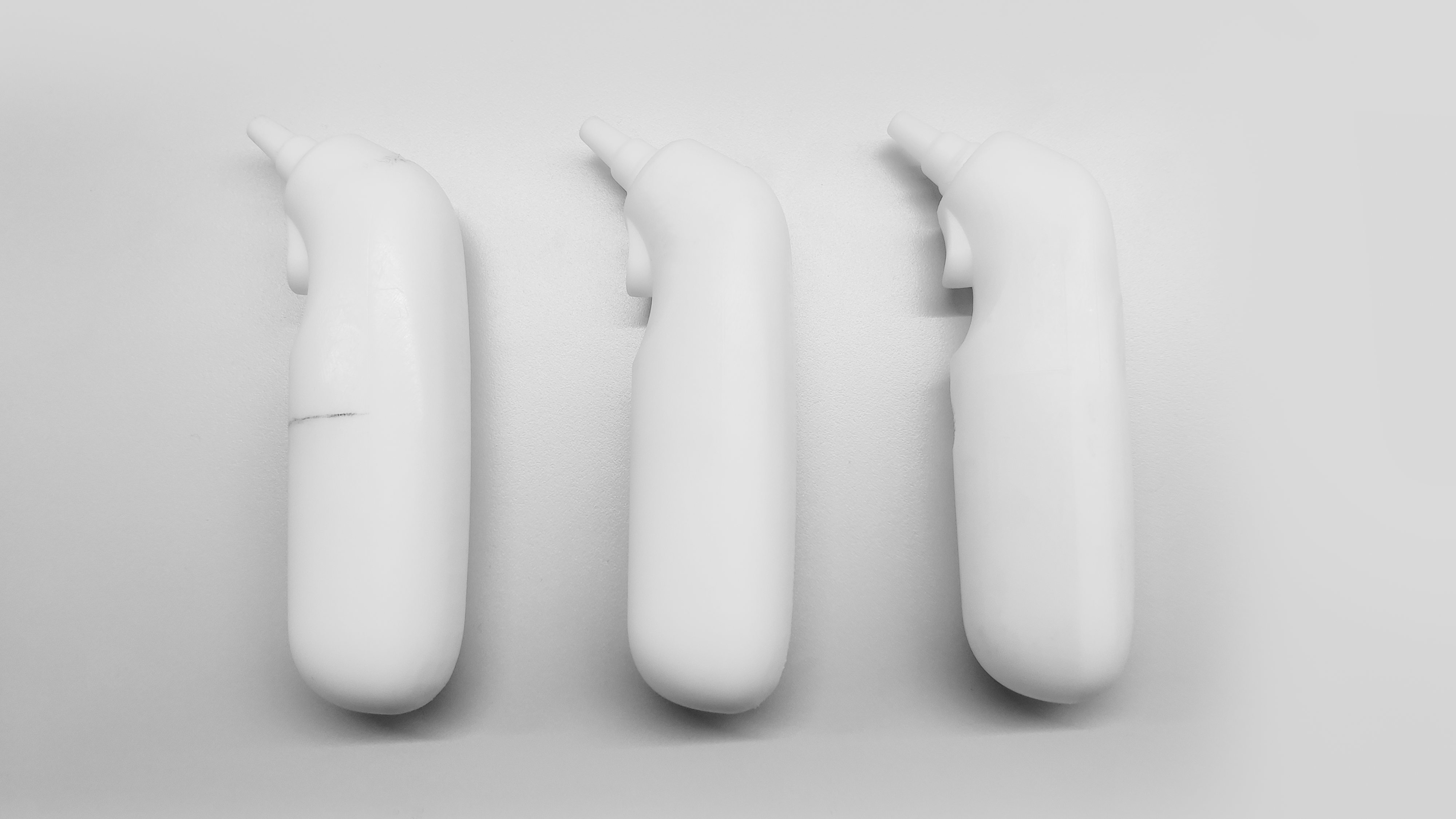 medical care，white，healthy，epidemic situation，temperature，Ear temperature gun，texture，household，