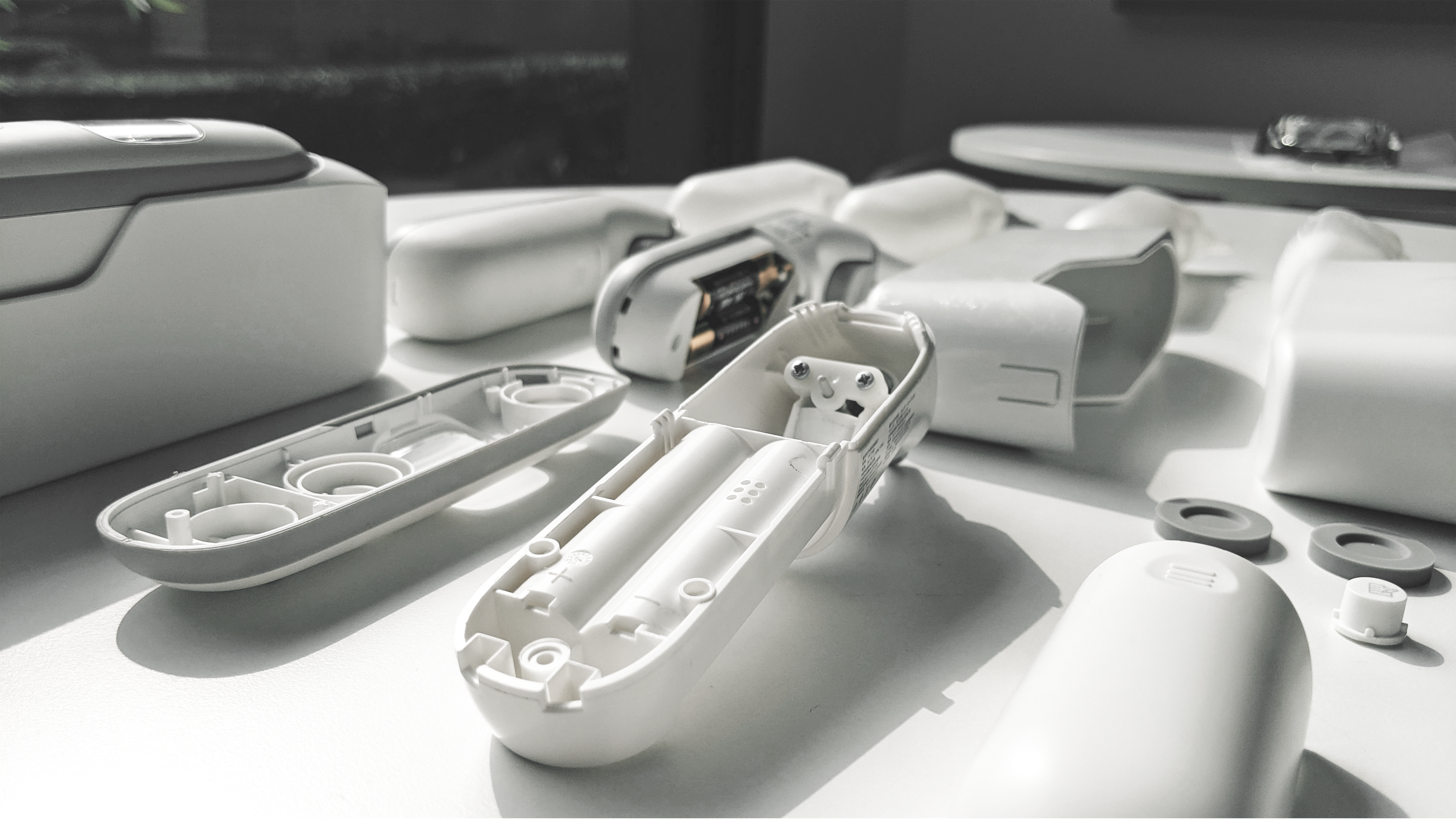 medical care，white，healthy，epidemic situation，temperature，Ear temperature gun，texture，household，