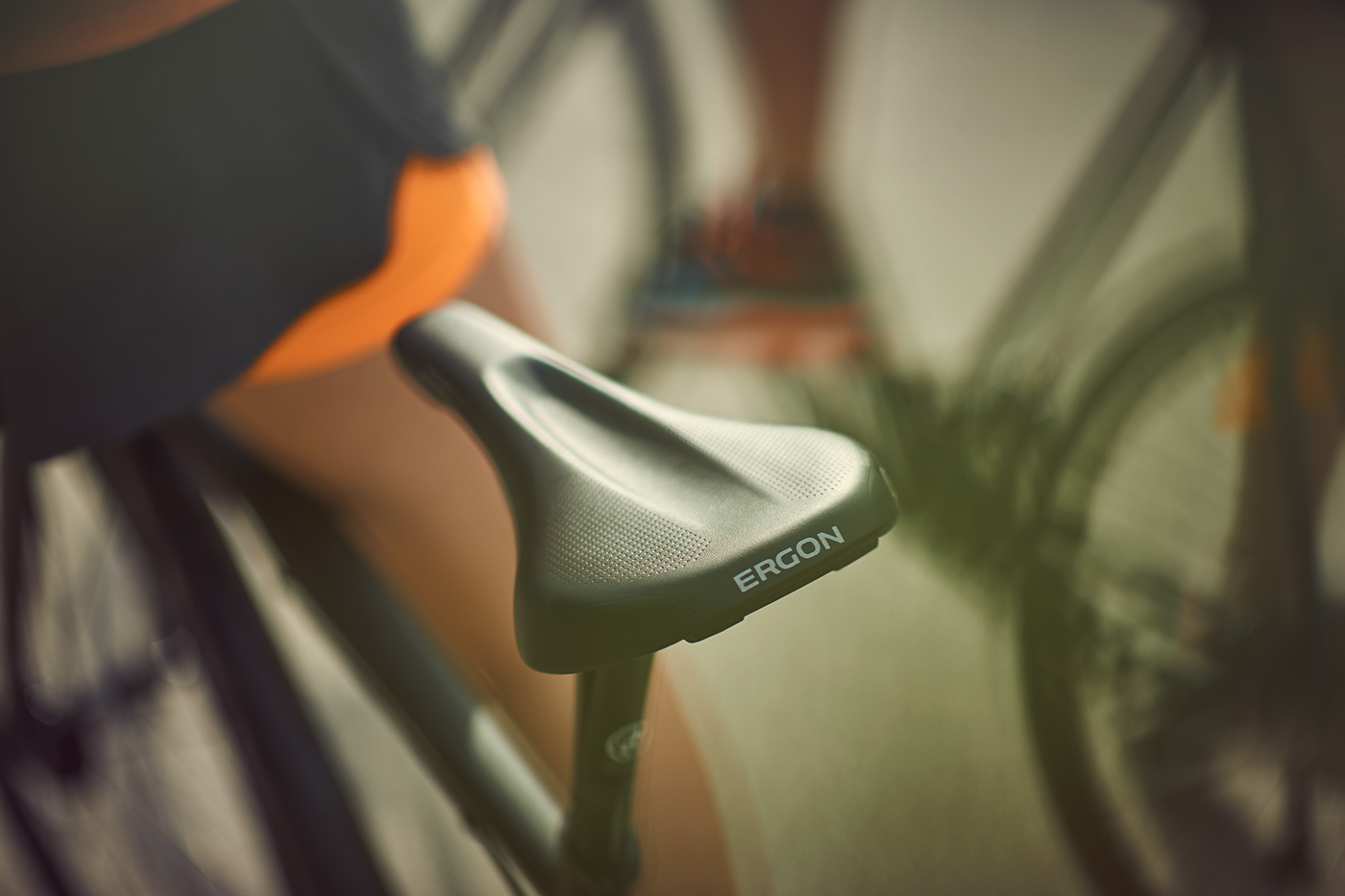 ERGON SFC3，Fitness saddle，motion，