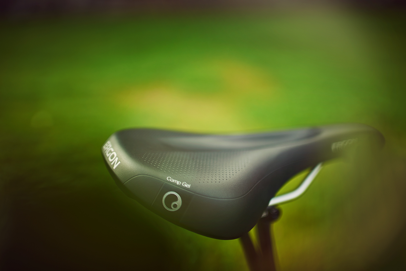 ERGON SFC3，Fitness saddle，motion，