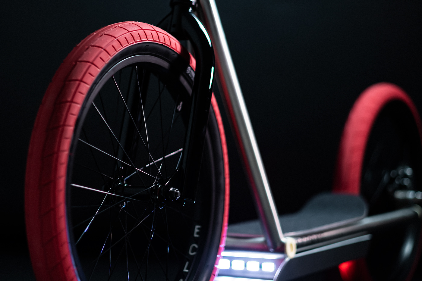 Emre Kuvvetli，Electric bicycle，