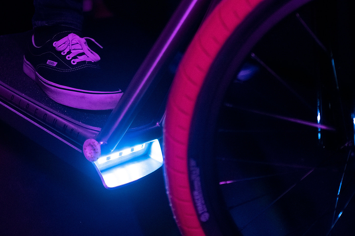 Emre Kuvvetli，Electric bicycle，