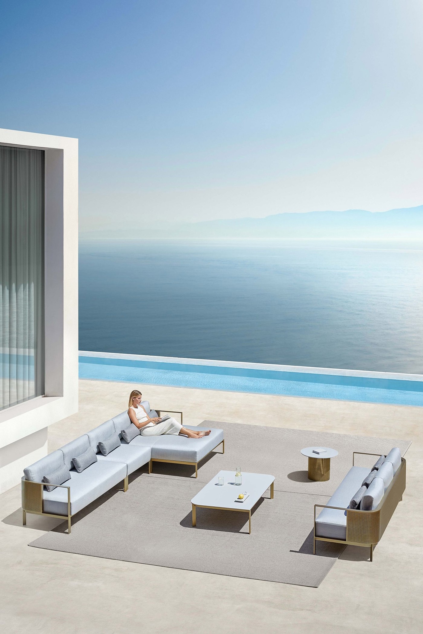 Outdoor furniture，Coastal area，summer，high-end，Solanas，