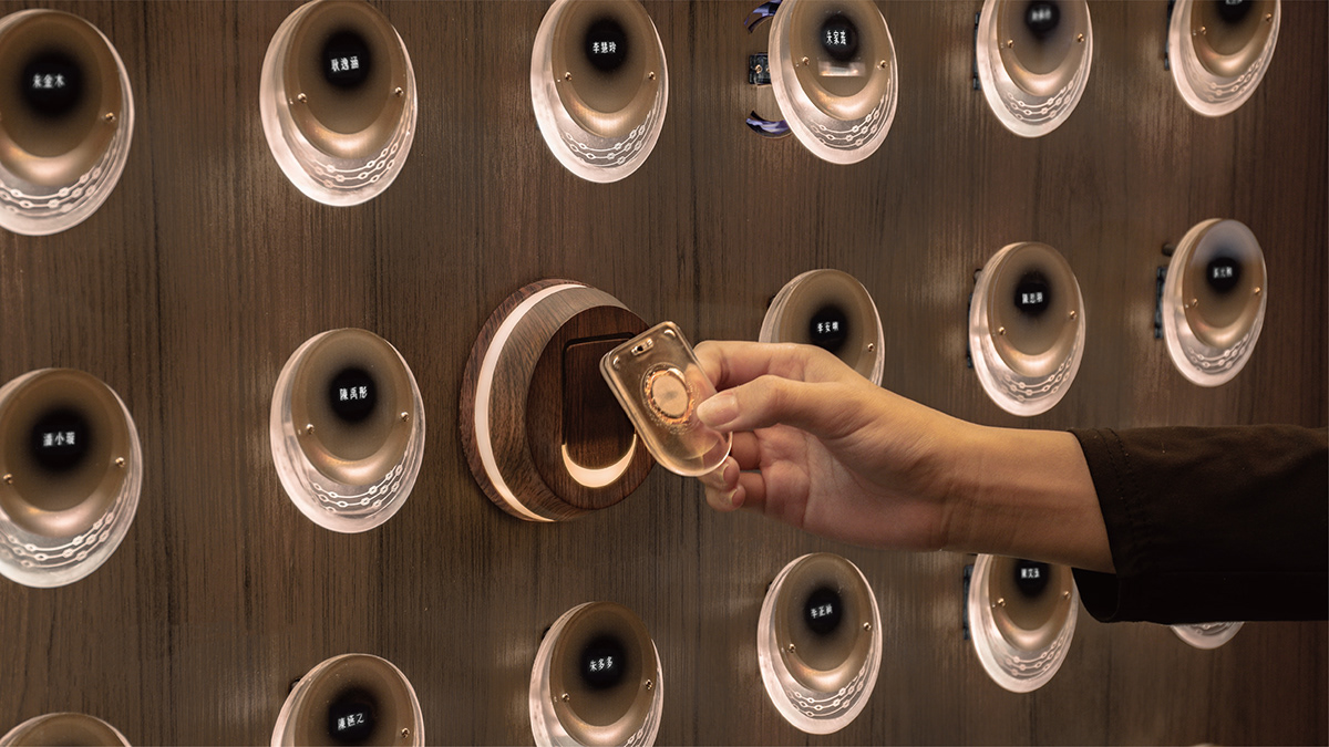 Bright light，Culture，pray for auspiciousness，ceremony，