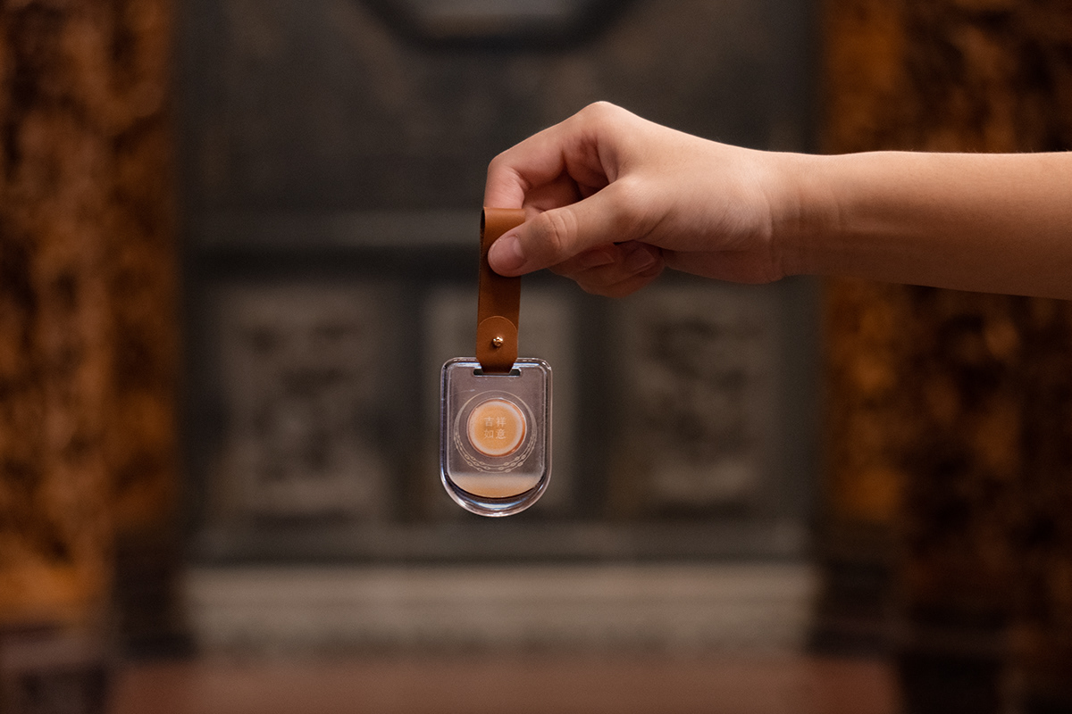 Bright light，Culture，pray for auspiciousness，ceremony，