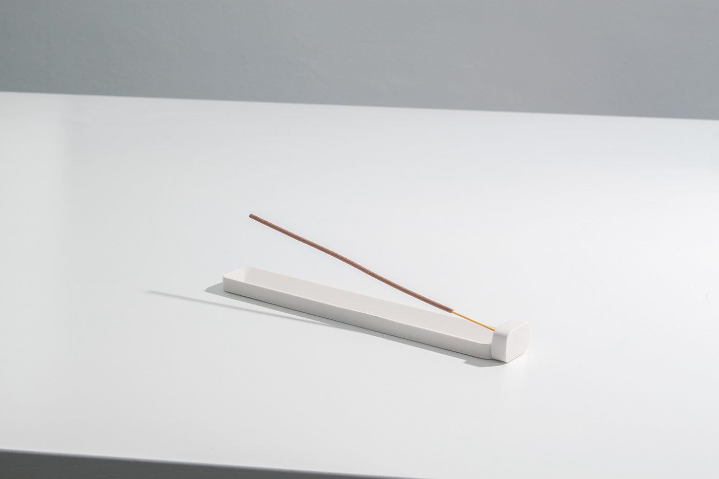 jeongchun Lee，Path，product design，Incense burner，acrylic resin ，