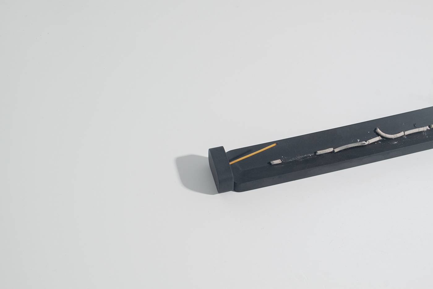 jeongchun Lee，Path，product design，Incense burner，acrylic resin ，