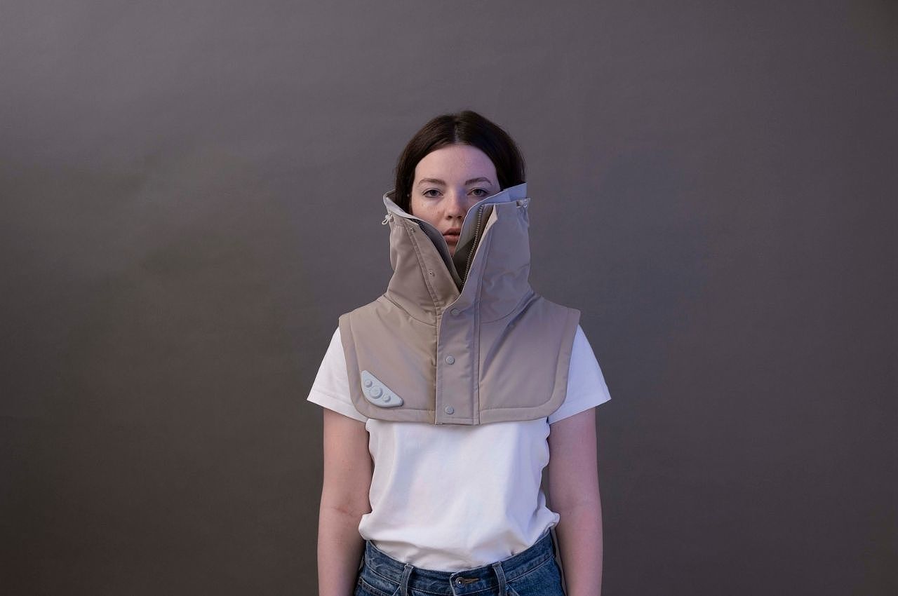 Maria Rybina，Smart collar，product design，Mobile phone can be connected，V-Lap Fabric，VOL，