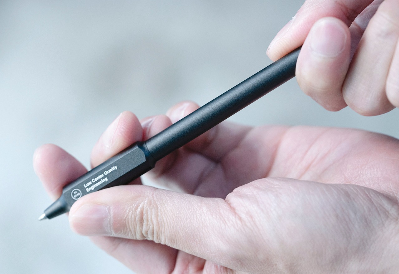 product design，Low center of gravity，Ergonomics，Physical principles，Minimalism，Gravity Pen，