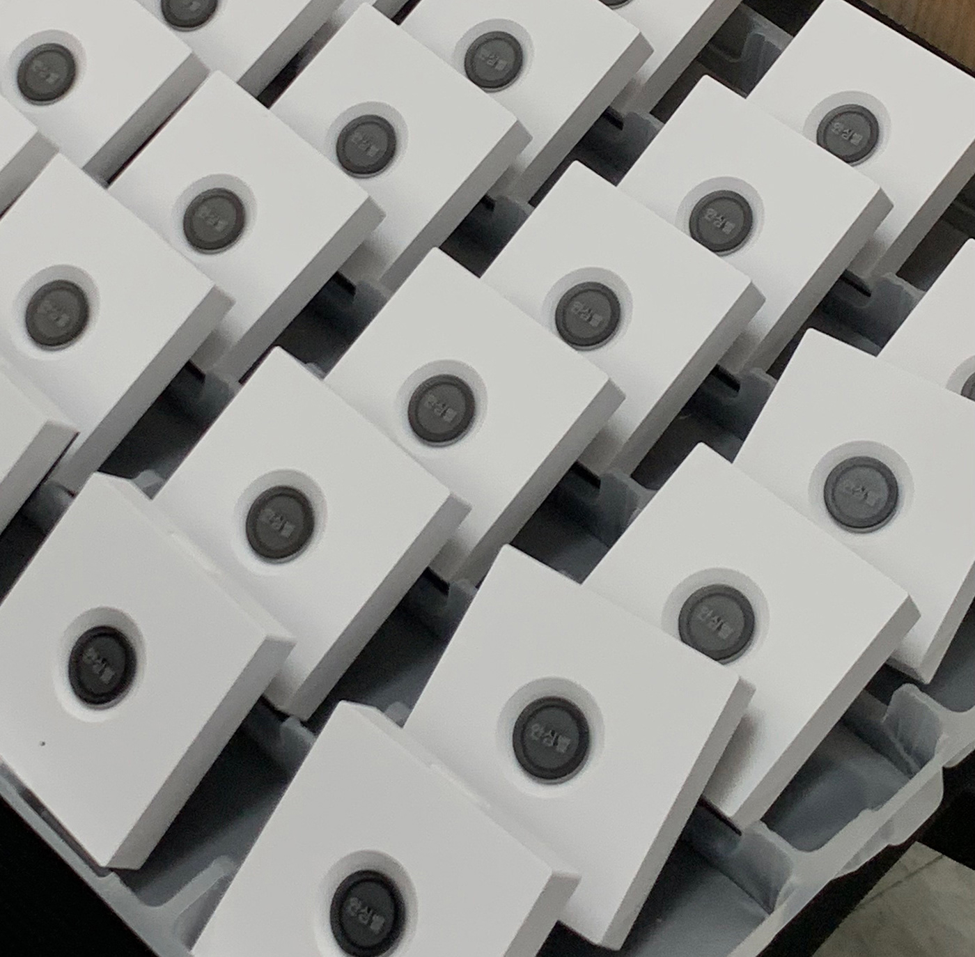 kongtech design，product design，industrial design，Home Emergency Bell System，